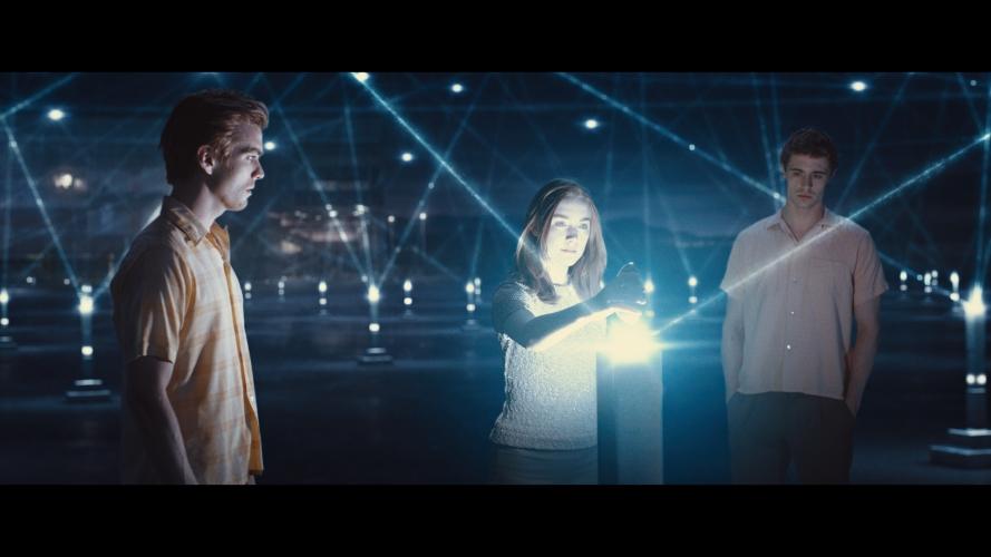 ザ・ホスト　美しき侵略者 ポスター