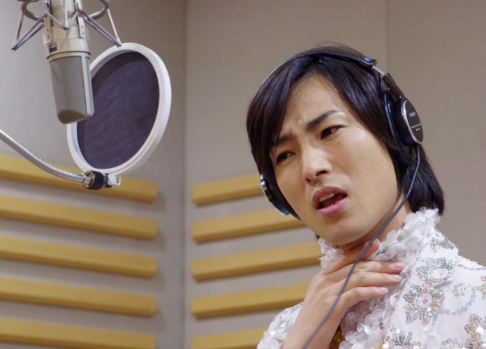 山内惠介・THE歌謡ムービー　昭和歌謡危機一髪！ ポスター