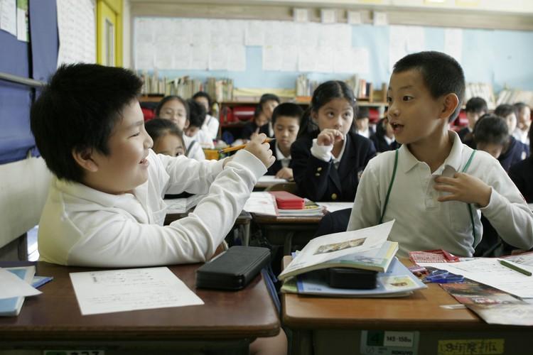 中華学校の子どもたち ポスター
